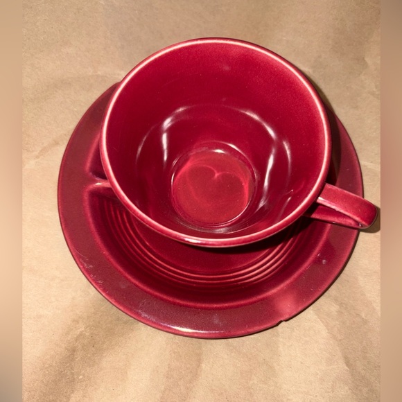Homer Laughlin (Pre-Fiesta) 1930s - 1940s Red Ceramic Cup and Saucer/Ashtray Set - Picture 4 of 16